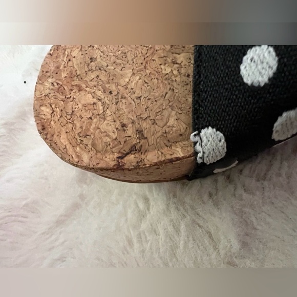 Lucky Brand Black white Polka dots studded women’s sandal wedges. Cork sole. 9.5 - Picture 4 of 12